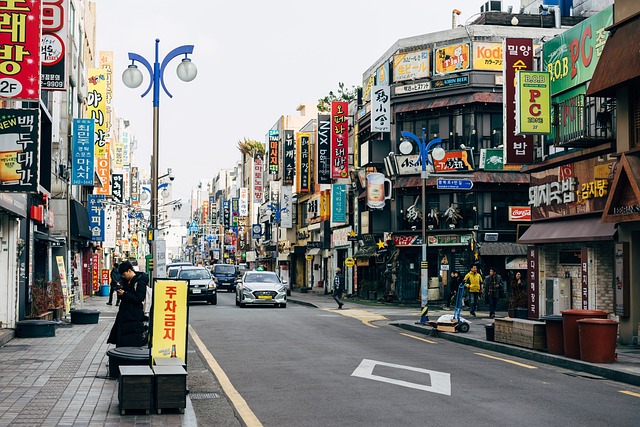 Jeong (정) in Korean Culture: How it Builds Closeness, and When it Becomes Emotionally Draining