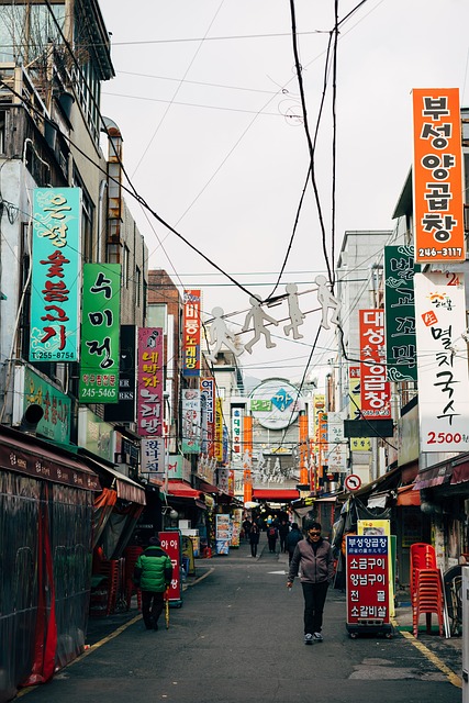 How Korean Holiday Traditions Still Shape Everyday Life: The meaning of Seollal and Chuseok—and how people celebrate toda